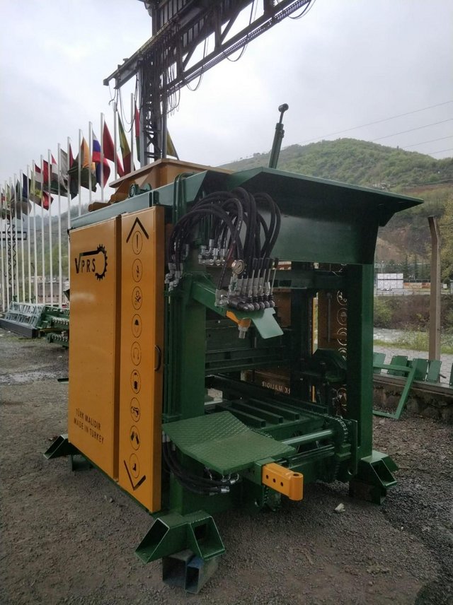 Preview of the first image of Concrete Block Machine Vess Eco.