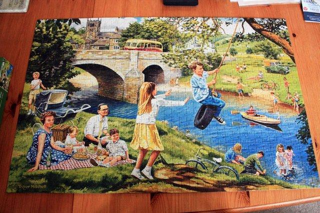 Image 2 of Riverbank Picnic 1000pc Jigsaw puzzle
