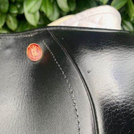 Image 10 of Kent & Masters 17 inch Original Flat-Back GP saddle