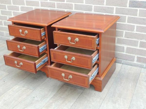 Image 7 of Pair of Compact Bedside Tables (UK Delivery)