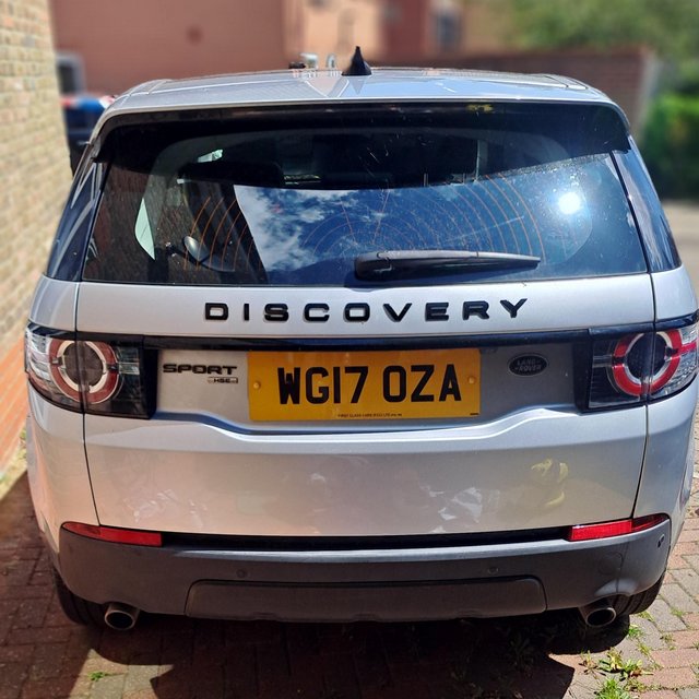 Preview of the first image of Land Rover Discovery Sport HSE (2017) 2.0 TD4 HSE SUV 5dr Di.