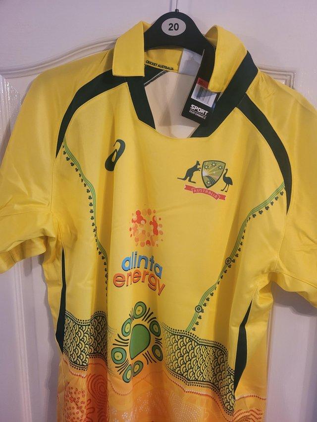 Preview of the first image of Australia cricket shirt.