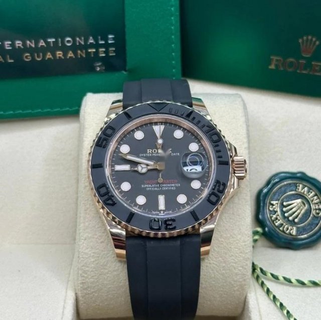 Preview of the first image of Rolex Daytona with box original.