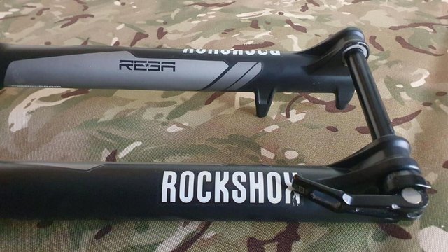 Image 4 of Rockshox Reba RLT Solo Air Suspension Forks 29er Tapered 15m