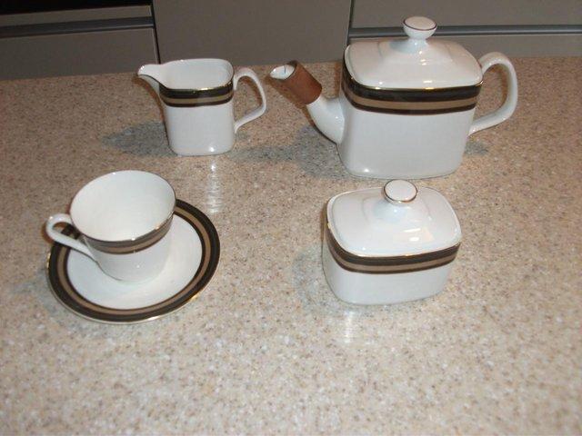 Preview of the first image of Tea Set. Royal Doulton. English Fine Bone China. Cadenza.za.