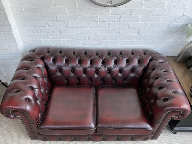 2 seater Oxblood chesterfield sofa. Excellent condition. — photo 4 of 4