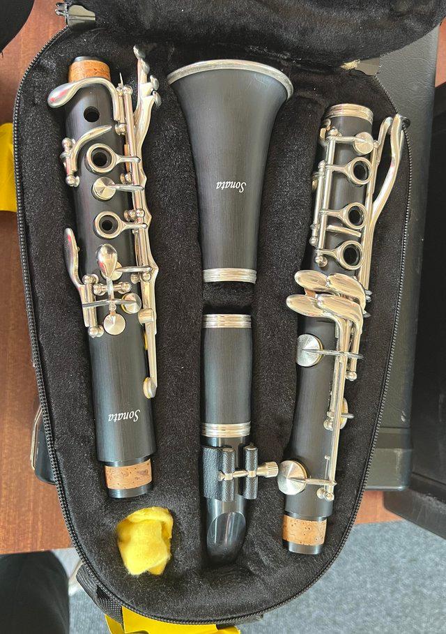 Preview of the first image of Sonata Clarinet With Case Included.