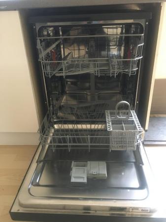 Image 2 of Hotpoint dishwasher free standing