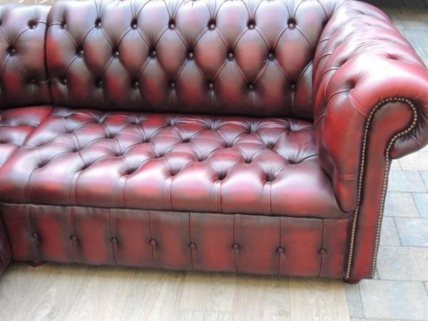 Image 18 of Chesterfield Corner Sofa (UK Delivery)