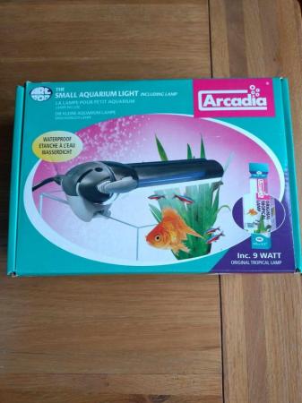 Image 2 of Arcadia 20L fish tank & accessories