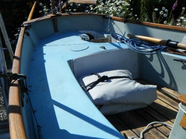 Image 2 of Drascombe Dabber family sail boat £3500 ono