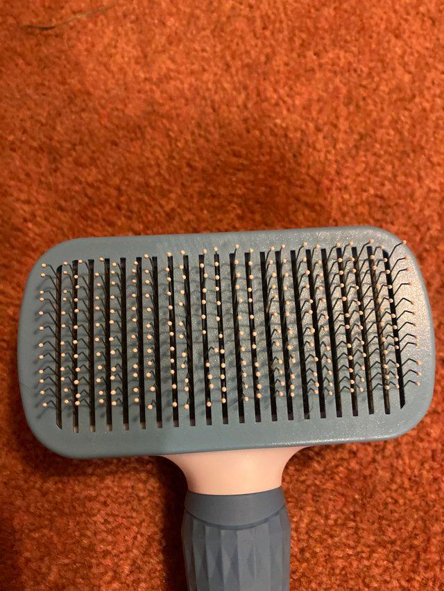 Preview of the first image of ACE2ACE PET GROOMING SLICKER BRUSH.