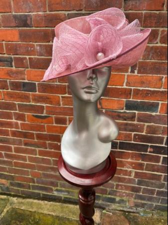 Image 3 of New with Tags Pretty Pink Formal Wedding Hat