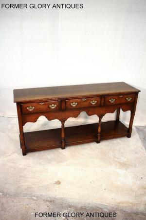Image 102 of TITCHMARSH AND GOODWIN OAK DRESSER BASE SIDEBOARD HALL TABLE
