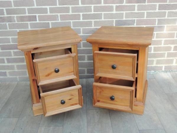 Image 4 of Pair of Country Pine Bedside Tables (UK Delivery)