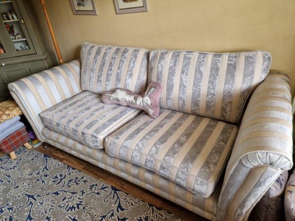 Image 2 of DFS Sofa, 4 seater, large