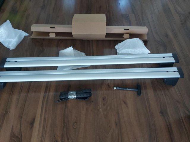 Preview of the first image of Audi q5 roof bars genuine brand new.