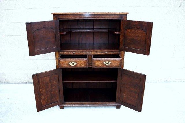 Image 4 of A TITCHMARSH AND GOODWIN DRINKS WINE CABINET CUPBOARD STAND