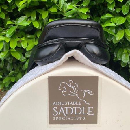 Image 10 of Kent and Masters 17 inch cob saddle