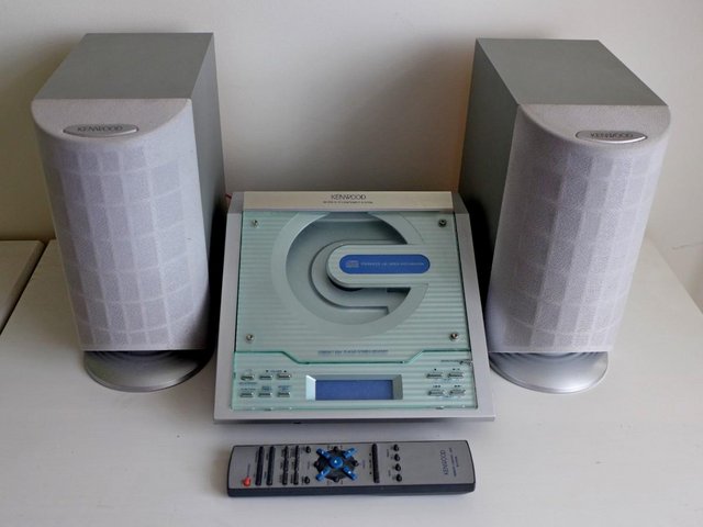 Preview of the first image of Kenwood 10W small speakers. IMPORTANT - READ DESCRIPTION.