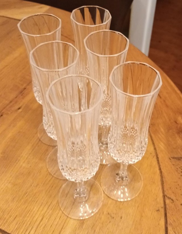 Preview of the first image of Crystal Champagne Flutes.