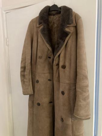 Image 2 of Size 8 Uk Lamb skin coat and small head matching hat