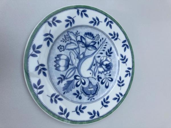 Image 1 of Large set of Villeroy & Boch Switch 3 Dinner/table ware