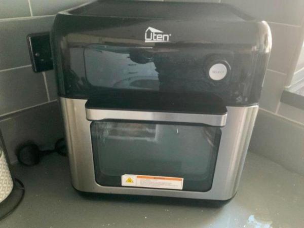 Image 2 of Uten air fryer with rotating basket