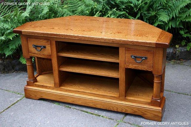 Image 86 of AN OLD CHARM FLAXEN OAK CORNER TV CABINET STAND MEDIA UNIT