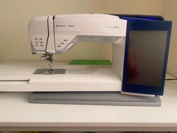 Image 4 of HUSQVARNA DESIGNER EPIC Sewing Embroidery Machine
