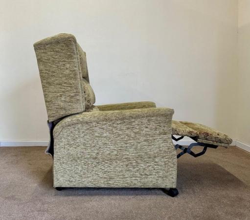 Image 19 of LUXURY ELECTRIC RISER RECLINER DUAL MOTOR CHAIR CAN DELIVER
