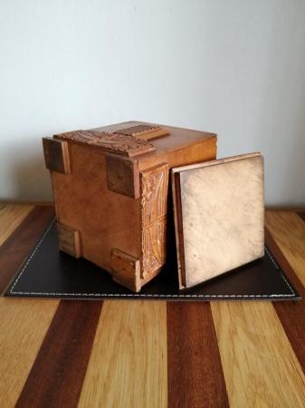 Image 3 of Wooden tea caddy with folding handle
