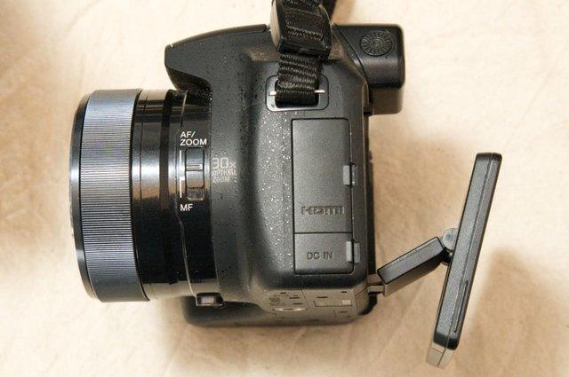 Image 4 of Digital Camera SONY Cybershot HX100V