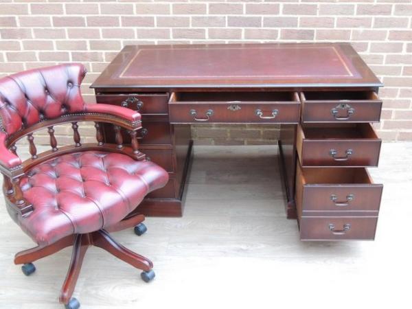 Image 4 of Chesterfield Desk + Chair Set (UK Delivery)