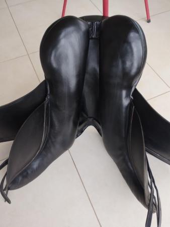 Image 3 of IV Horse black English leather Show Saddle