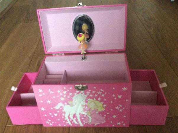 Image 1 of Pink Unicorn Musical Jewellery Box