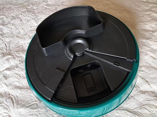 Image 4 of AUTOMATIC PET FEEDER FOR CATS AND DOGS WITH VOICE RECORDING