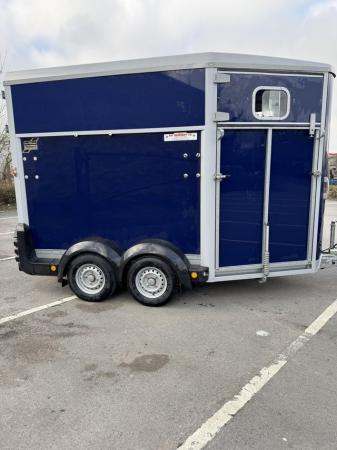 Image 2 of Ifor Williams 511 horse trailer