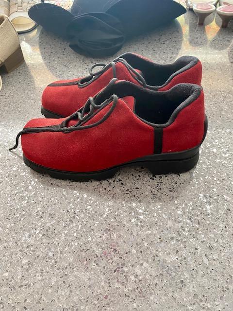 Preview of the first image of Clarks Red Suede comfy boots size 4.