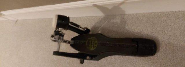 Image 2 of Mapex P810 Armory Bass Drum Pedal + Case, offers welcome