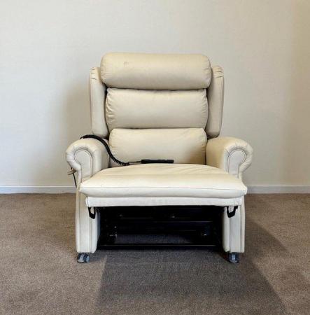 Image 5 of ELECTRIC RISER RECLINER DUAL MOTOR CHAIR LEATHER CAN DELIVER