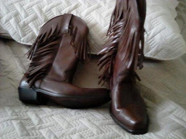 Image 1 of Ladies WRANGLER Brown leather Western style boots