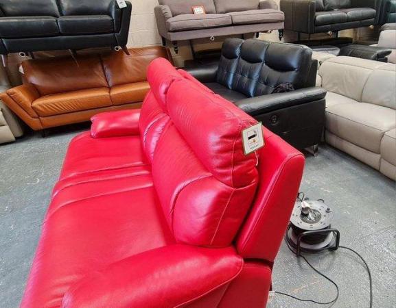 Image 12 of La-z-boy Raleigh red leather electric 3 seater sofa