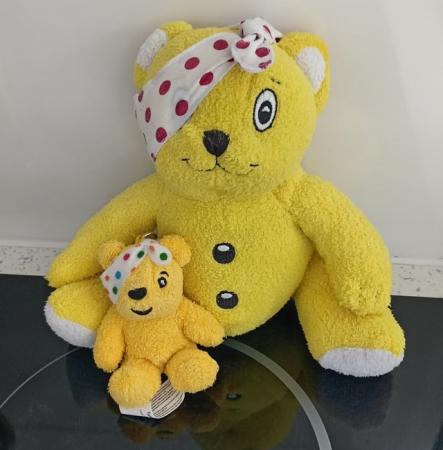Image 3 of Children in Need Small Pudsey Bear Soft Toy & Key Ring..