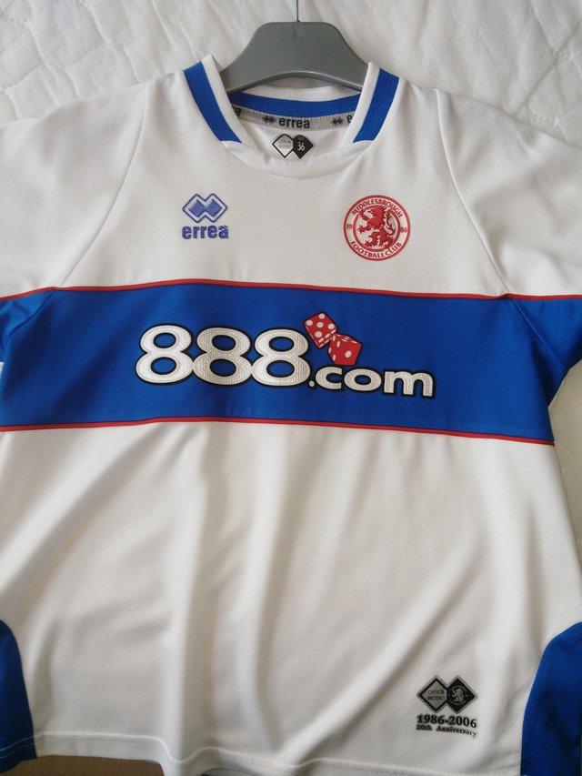Preview of the first image of Middlesborough football shirt size36 small.
