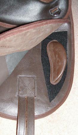 Image 3 of Treeless Saddle English All Purpose Brown Leather & Suede