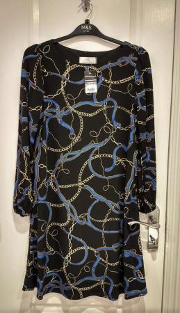 Image 1 of New with Tags Wallis Petite Black Chain Print Dress Size 8
