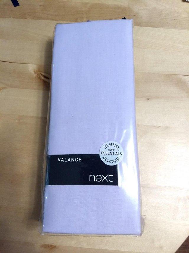 Preview of the first image of New NEXT Single Bed Lilac Valance Bedding 90cm x 190cm.