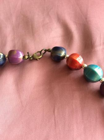 Image 3 of Vintage coloured graduated beads