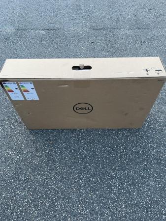 Image 1 of Dell P2423-LED monitor 24”